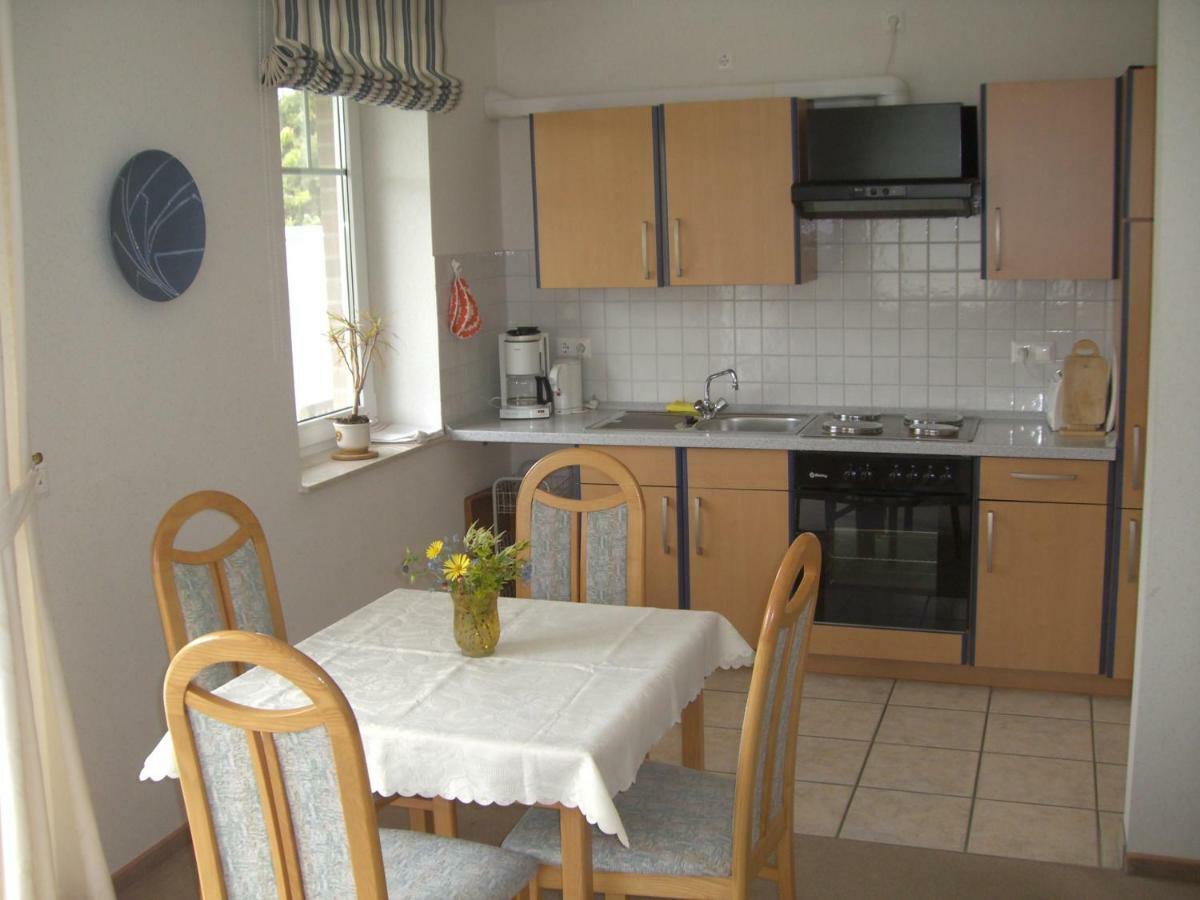 Lindemann Apartment *