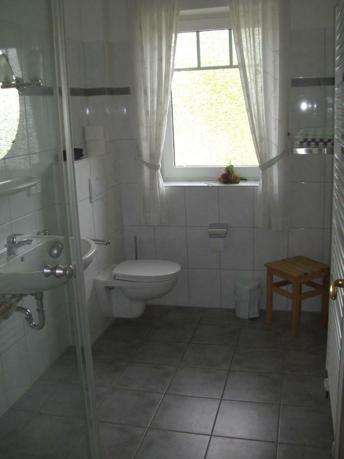 Lindemann Apartment *